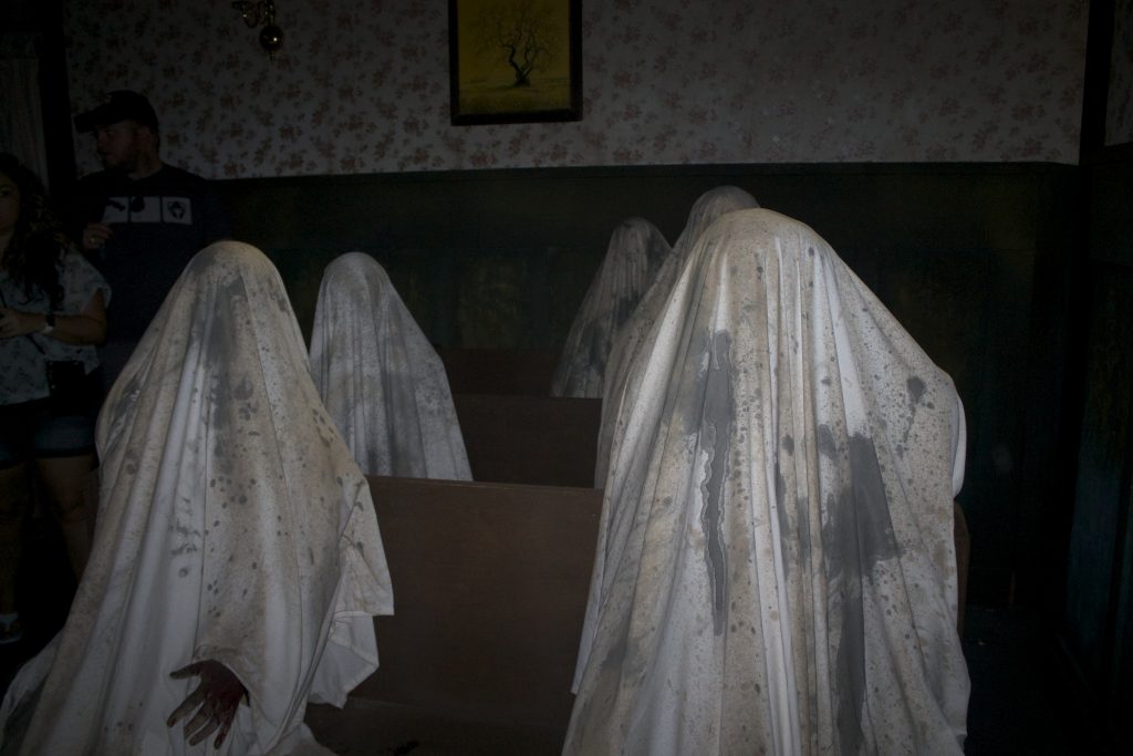 Halloween Horror Nights Ghosts 