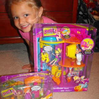 polly pocket hangout house review, pollypocket