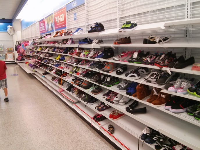 shoes for less store