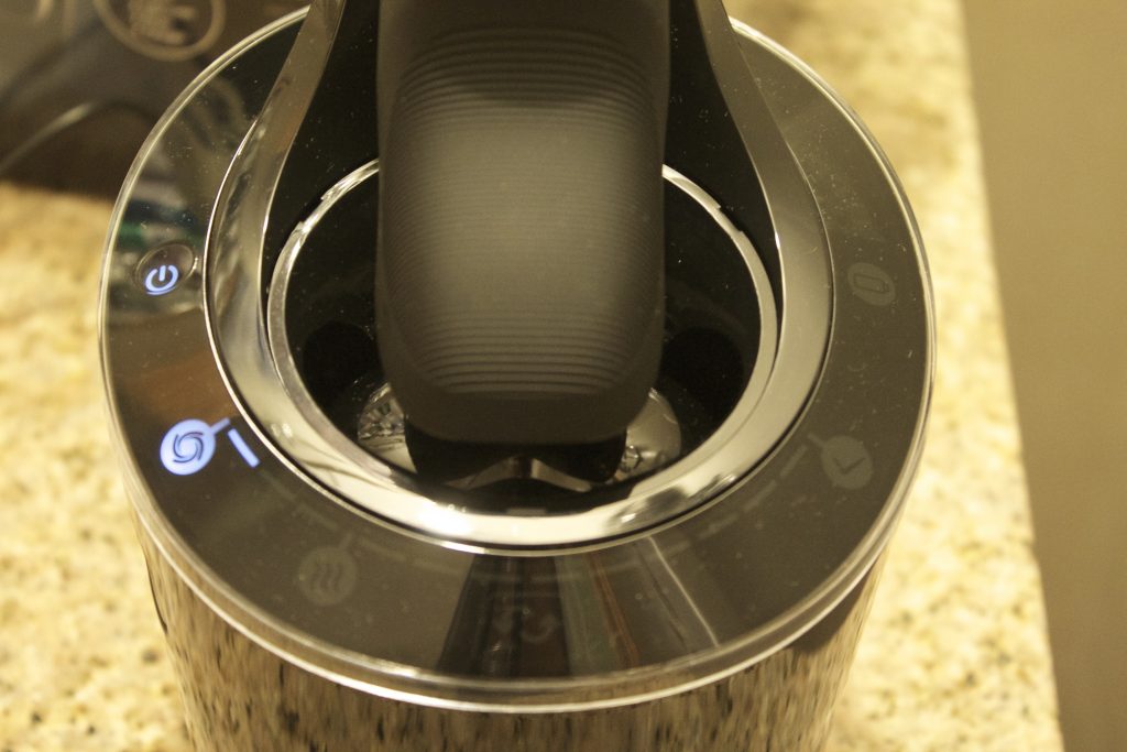 self cleaning shaver